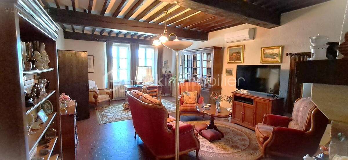 Maison à SAINT-CHRISTOL-LES-ALES