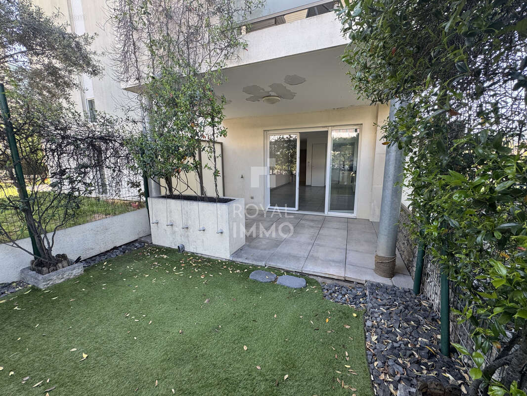 Appartement à LA VALETTE-DU-VAR