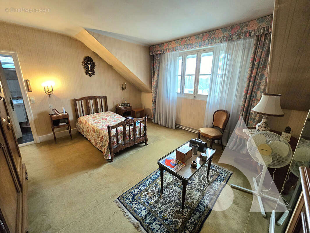 Maison à SAINT-ANDRE-LES-VERGERS