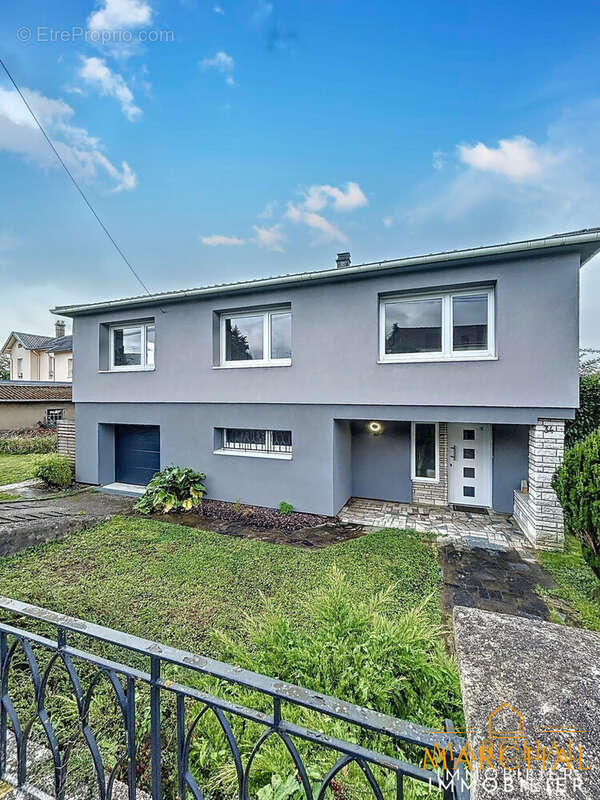 Maison à COURCELLES-SUR-NIED