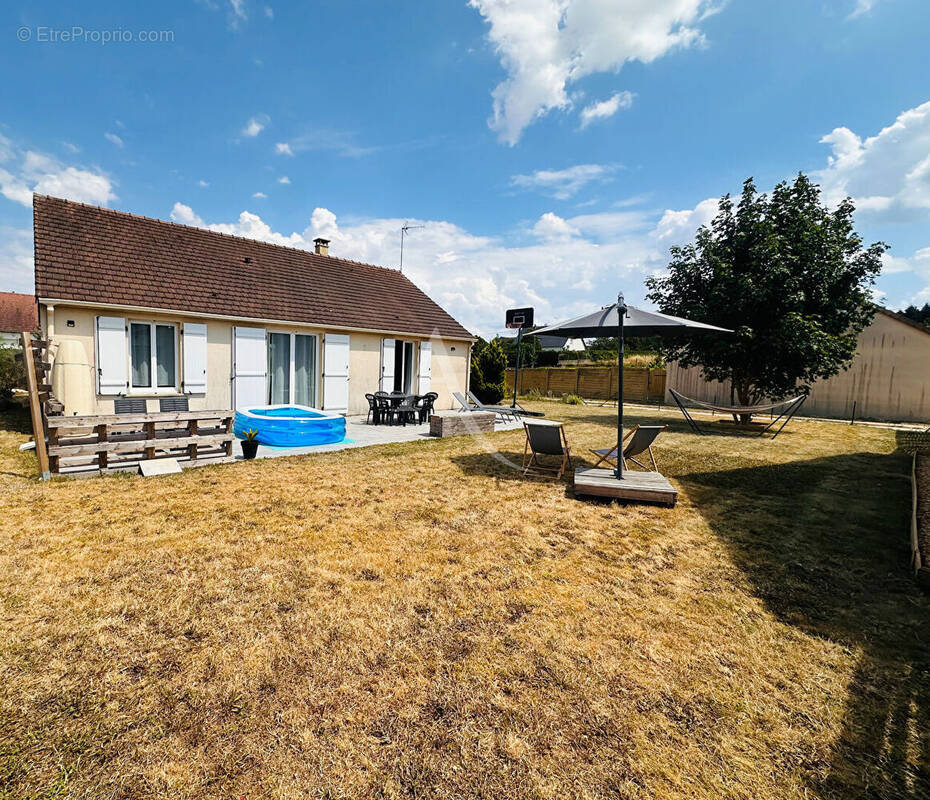 Maison à SAINT-BOHAIRE