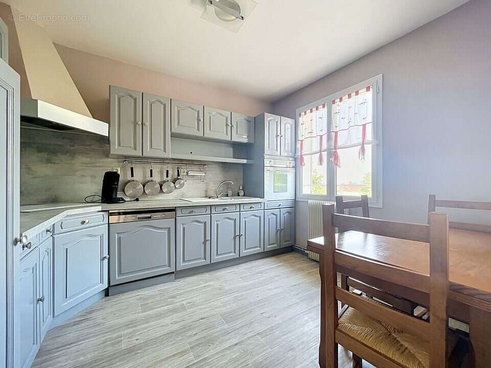 Maison 123 m² à Cebazat  - photo 2