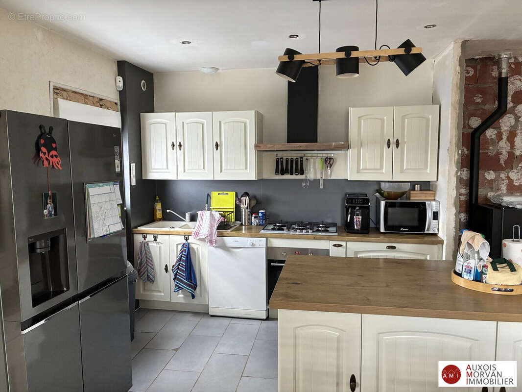 Maison à PRECY-SOUS-THIL