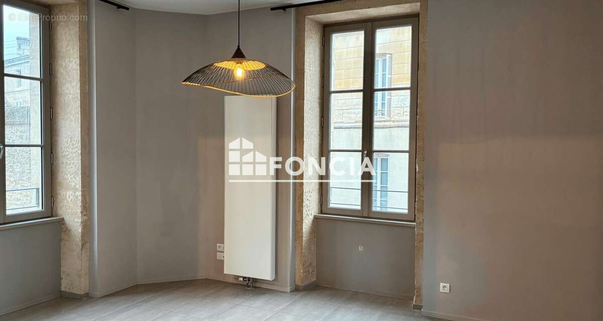 Niort rue de Strasbourg - photo 9