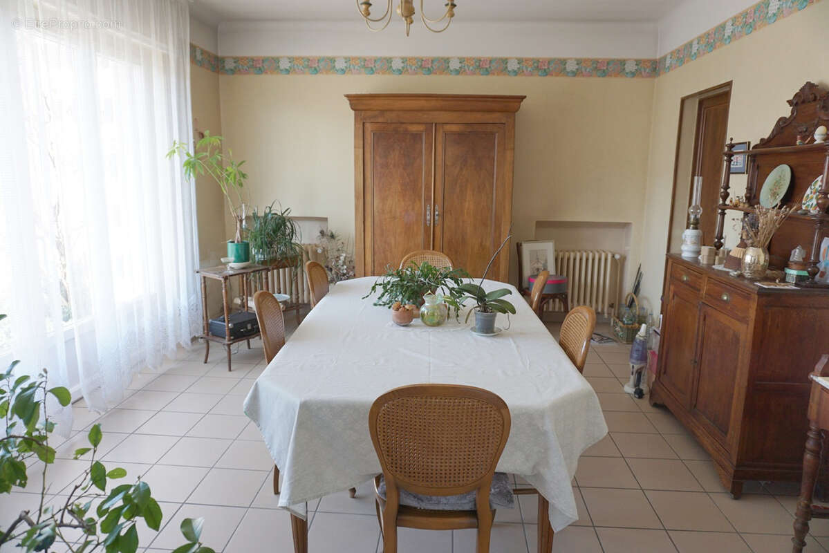 Maison à DIGOIN