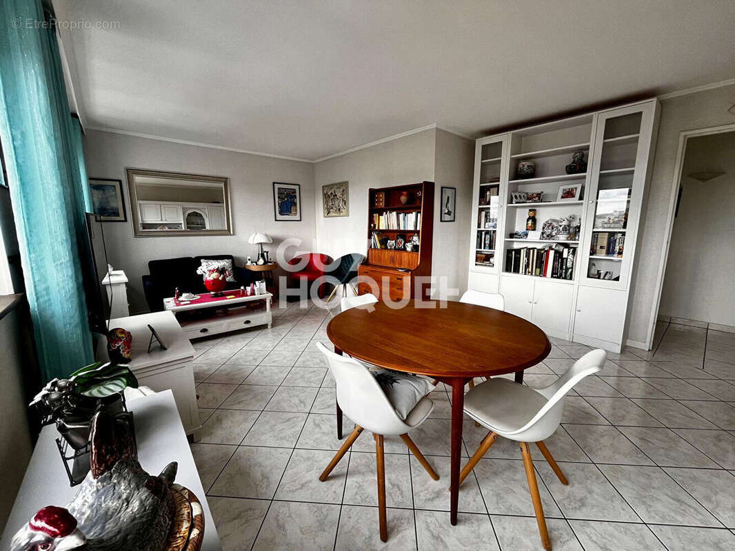 Appartement à VANVES