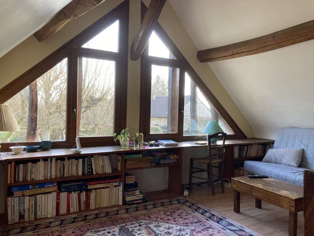 Maison à LA HAUTEVILLE