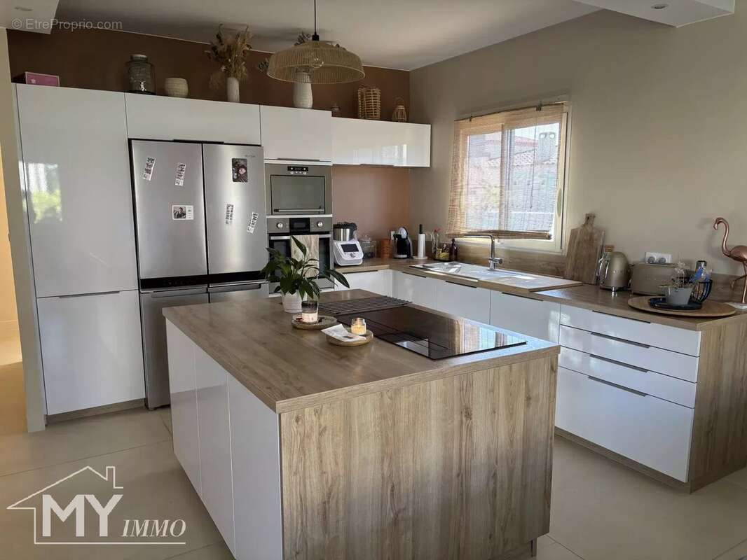 Maison à VILLENEUVE-LES-MAGUELONE