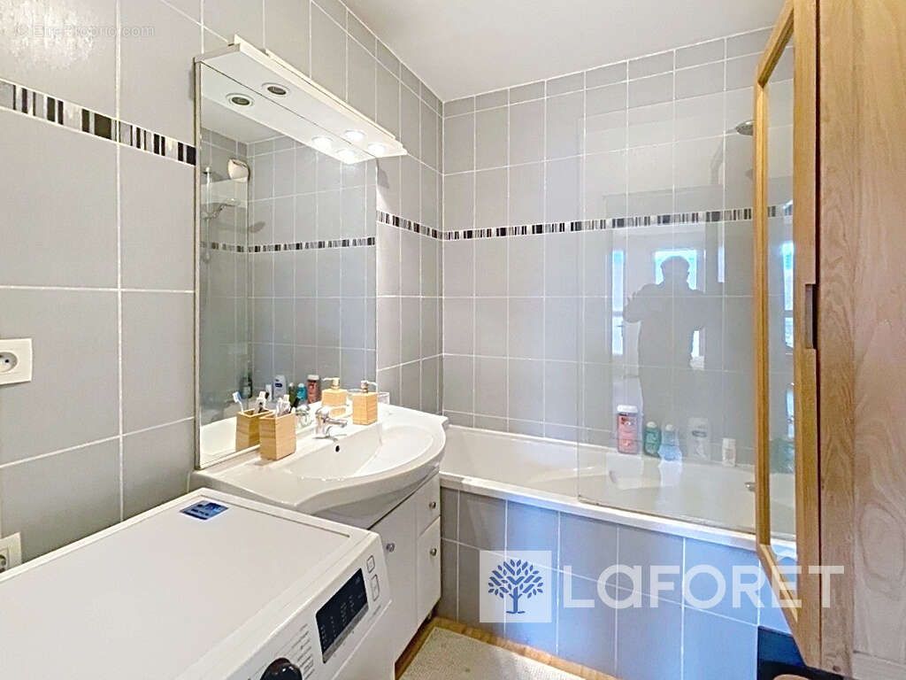 Appartement à LYON-9E