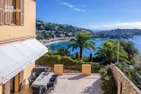 Appartement à VILLEFRANCHE-SUR-MER