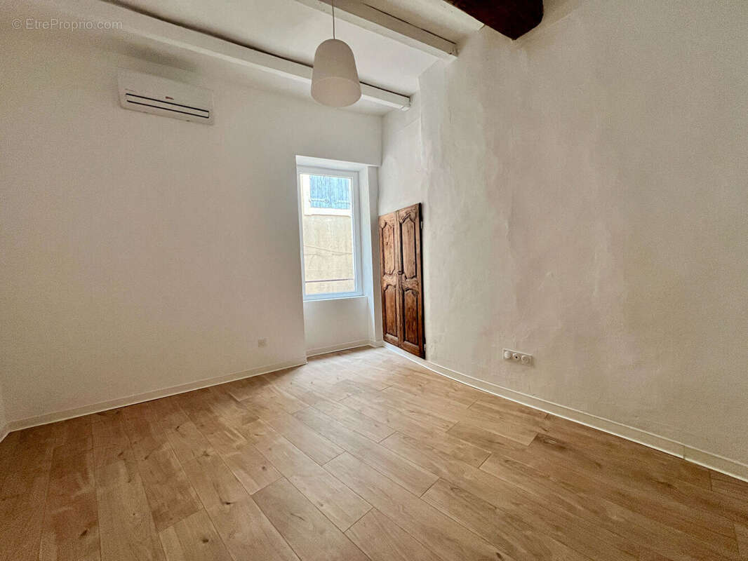 Appartement à THEZAN-LES-BEZIERS