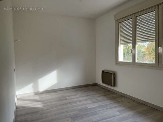 Maison à LES HERBIERS