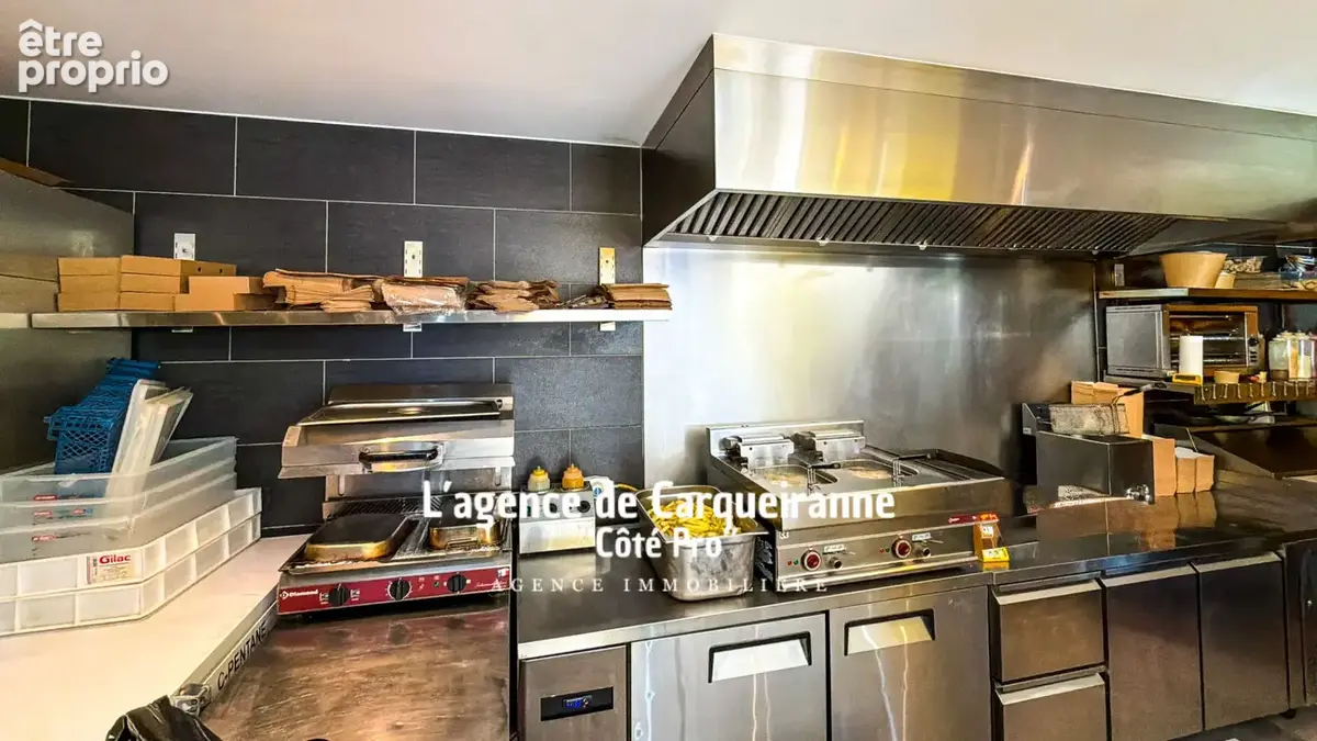 Fonds de commerce restauration rapide 75 m2 idealement situe dans une zone residentielle a cuers - photo 4