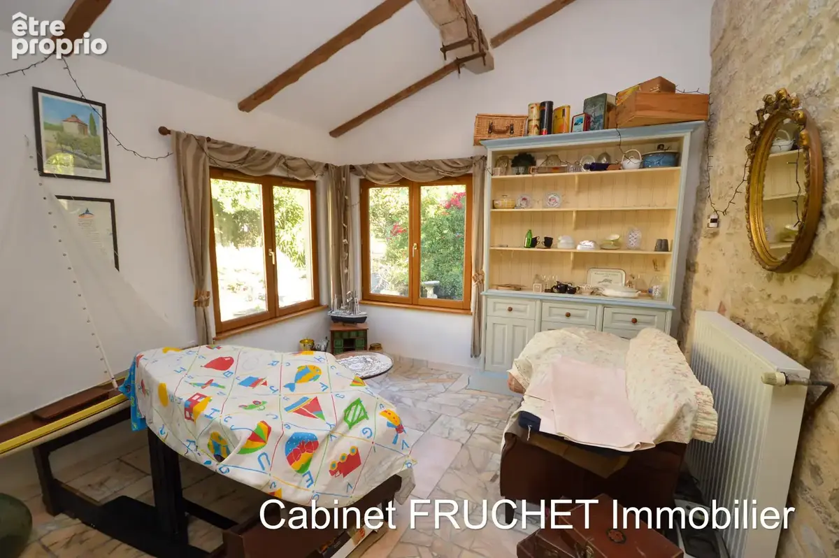 10 km de CHANTONNAY - Grande maison 4 chambres (ou 2 logements communiquants, maison + gîte) - photo 5