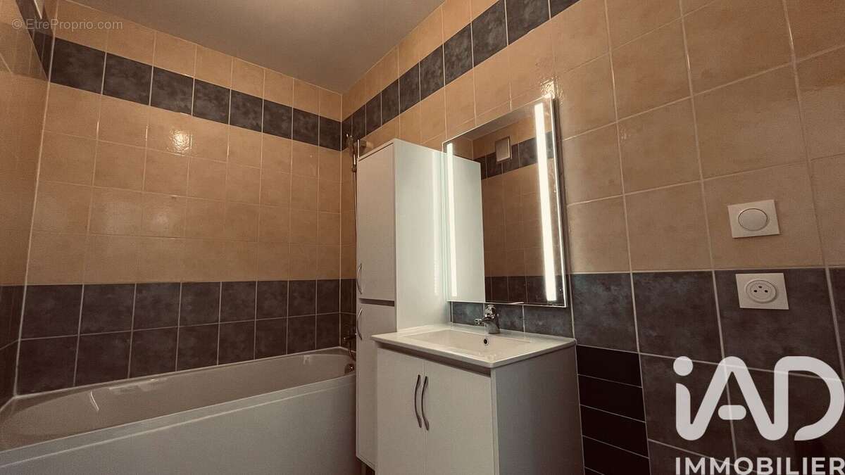 Photo 4 - Appartement à RIS-ORANGIS