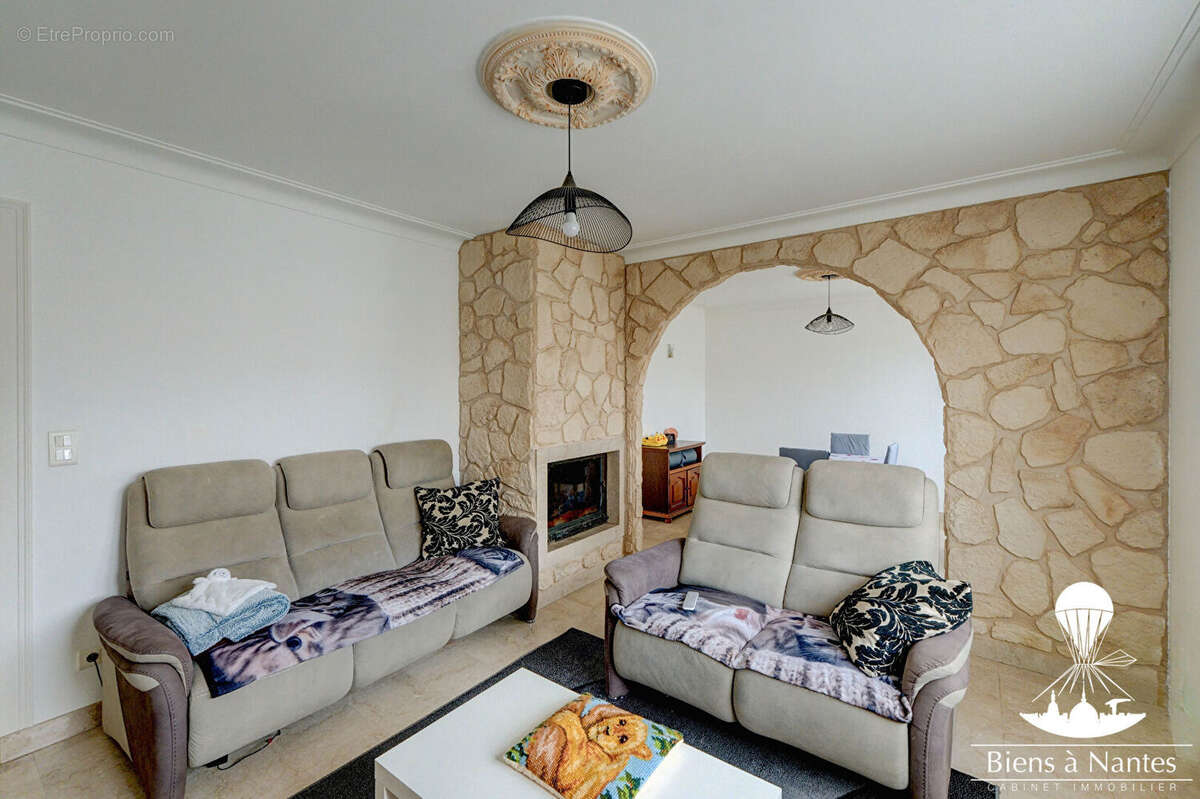 Maison à BOUGUENAIS