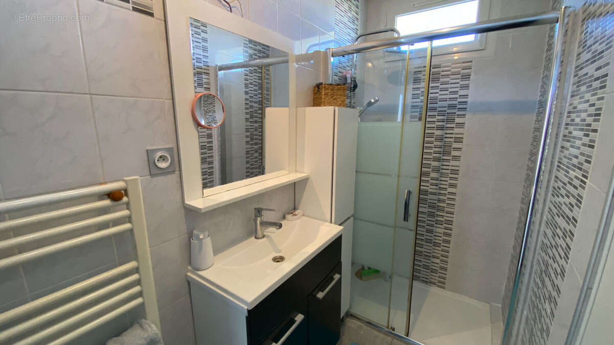 Maison à BOURCEFRANC-LE-CHAPUS