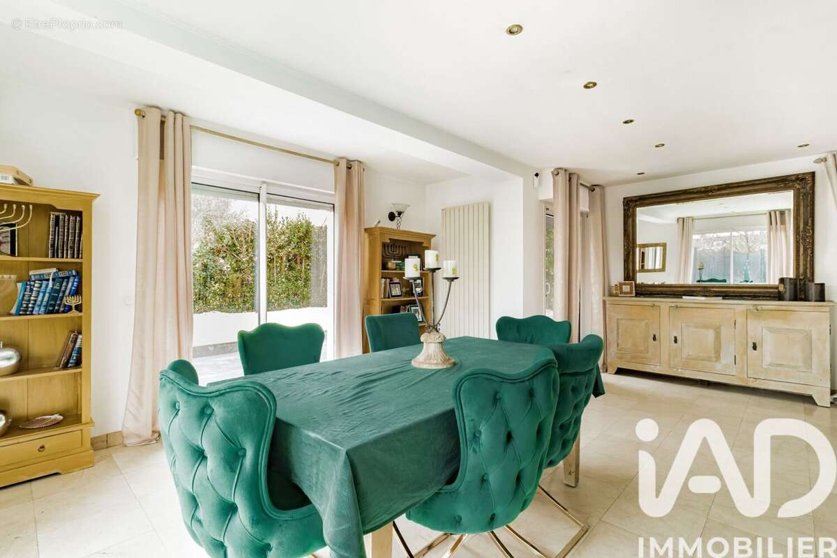 Photo 3 - Maison à BONNEUIL-SUR-MARNE