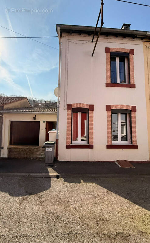 Maison à HOMECOURT