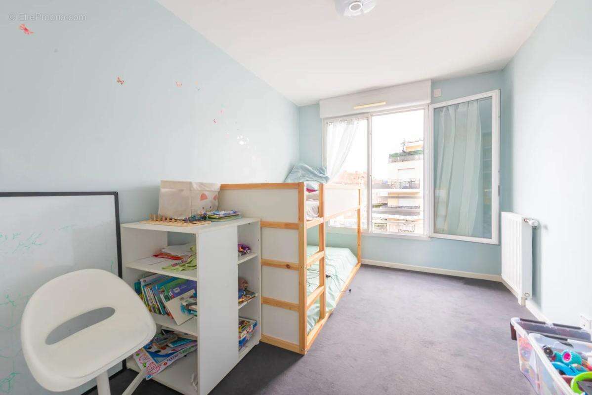 Appartement à CORBEIL-ESSONNES