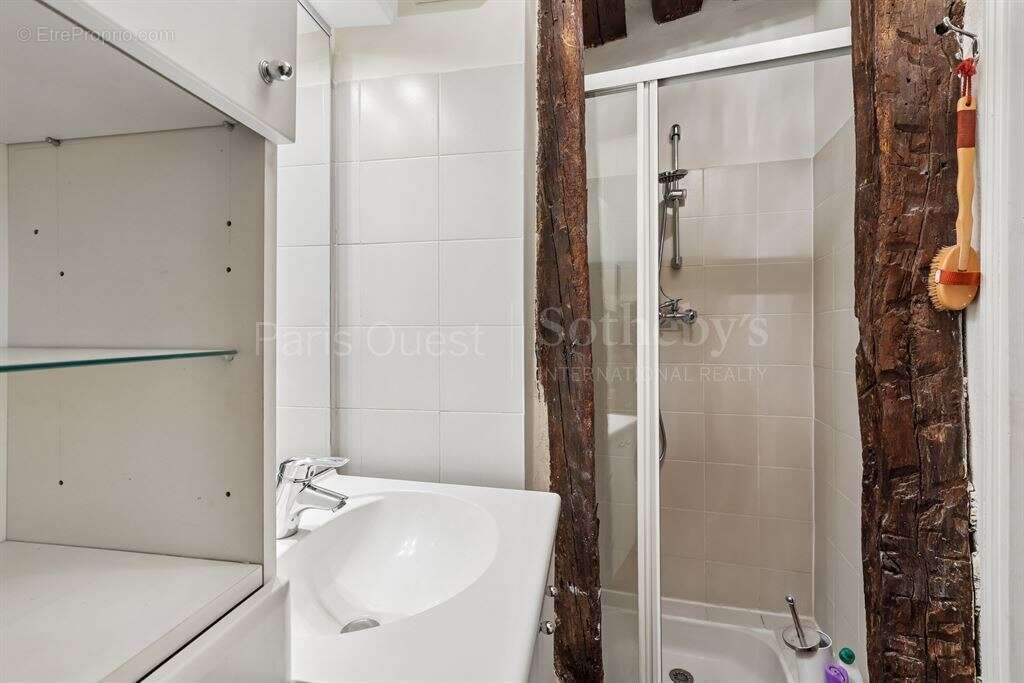 Appartement à PARIS-5E