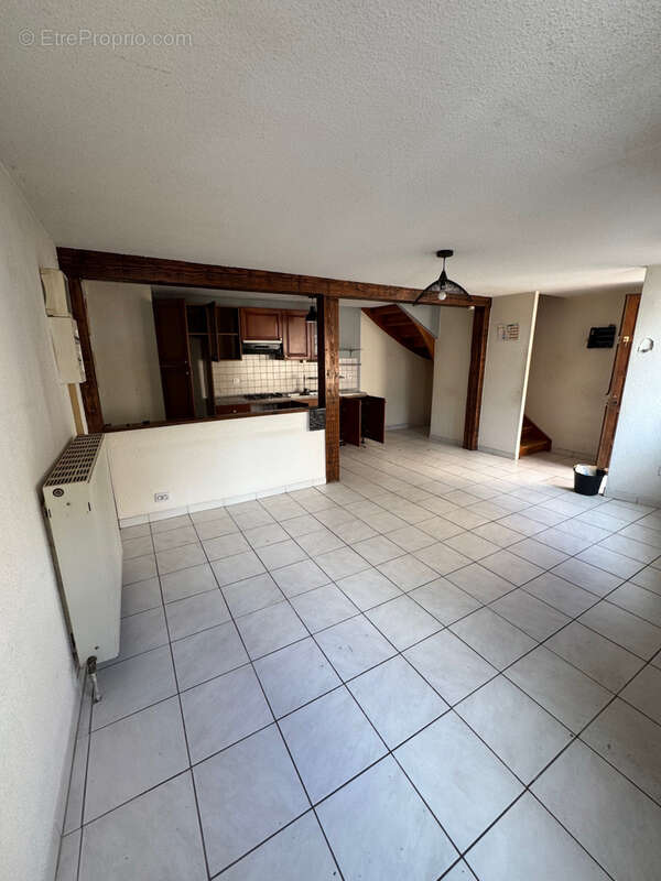 Maison à AMBIERLE