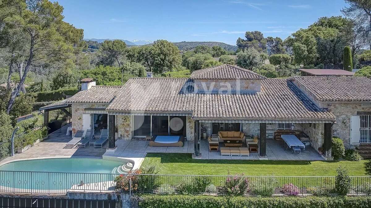 Maison à BIOT