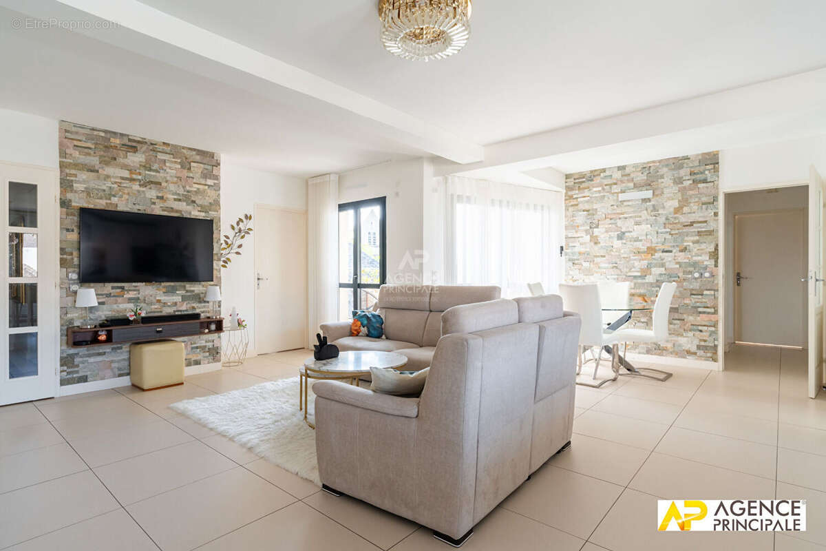 Appartement à MAISONS-LAFFITTE