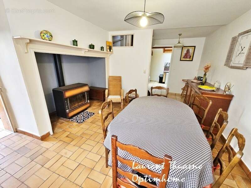 Maison à BADEFOLS-D'ANS