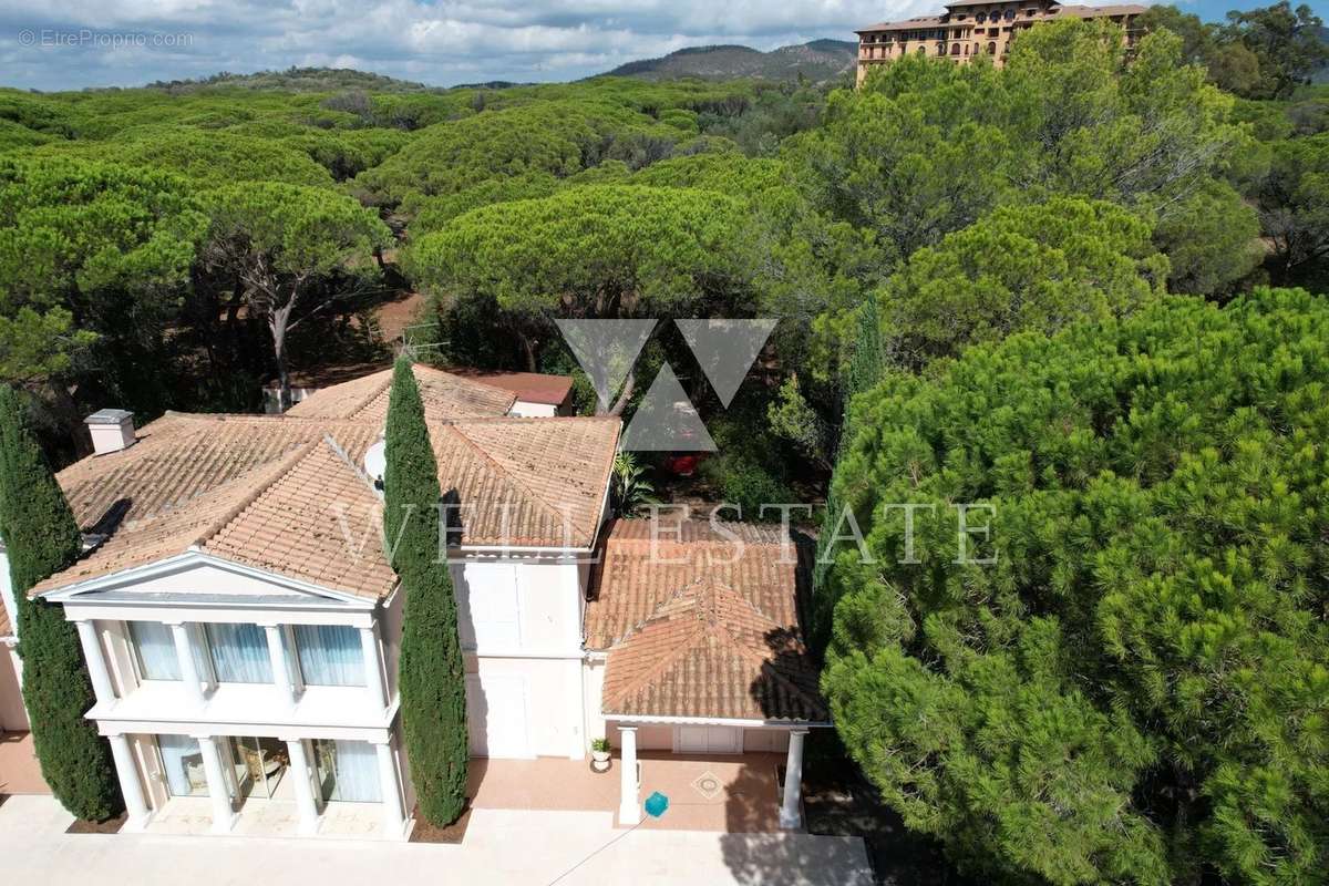 Maison à SAINT-RAPHAEL