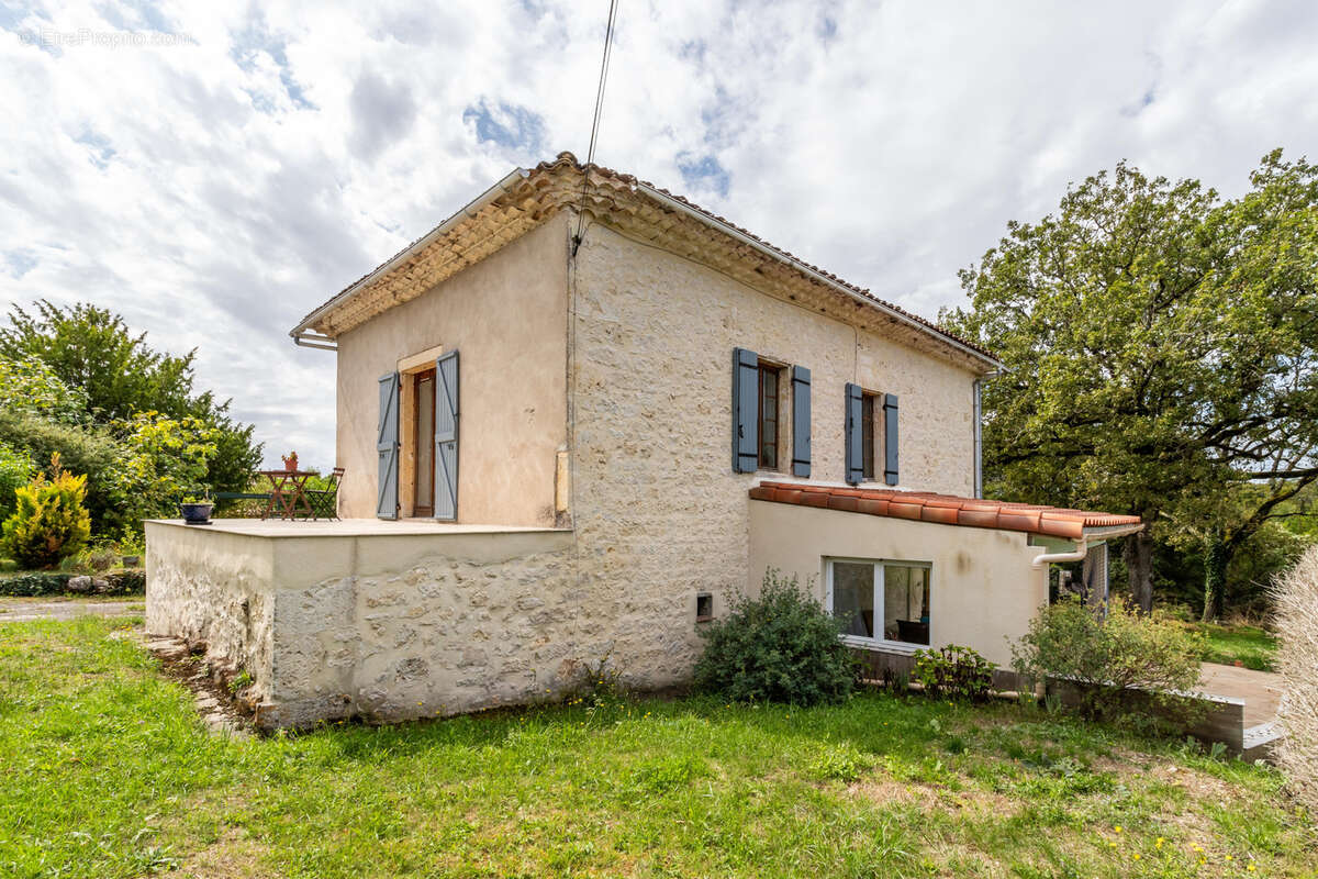 Maison de campagne en pierre - photo 3