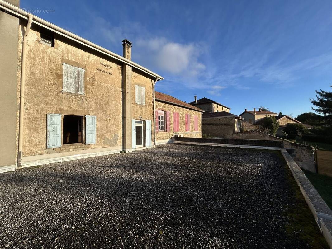 Maison à MARGES