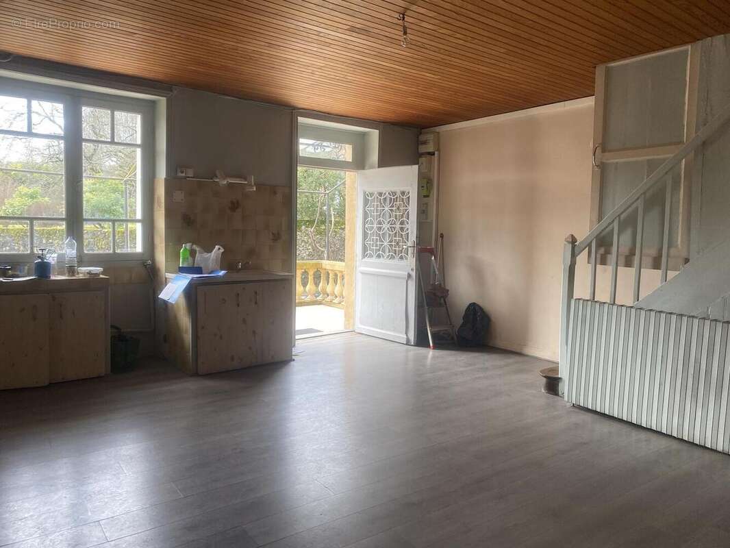 Maison ancienne avec terrasse - photo 6