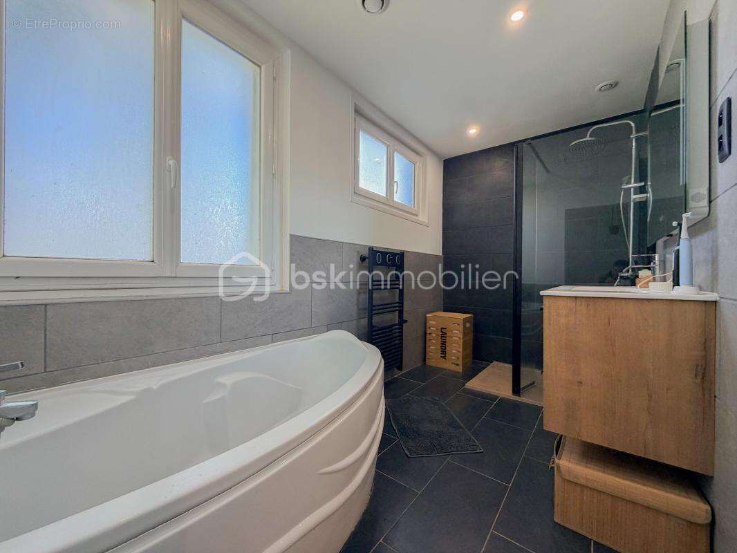 Maison à LE POINCONNET