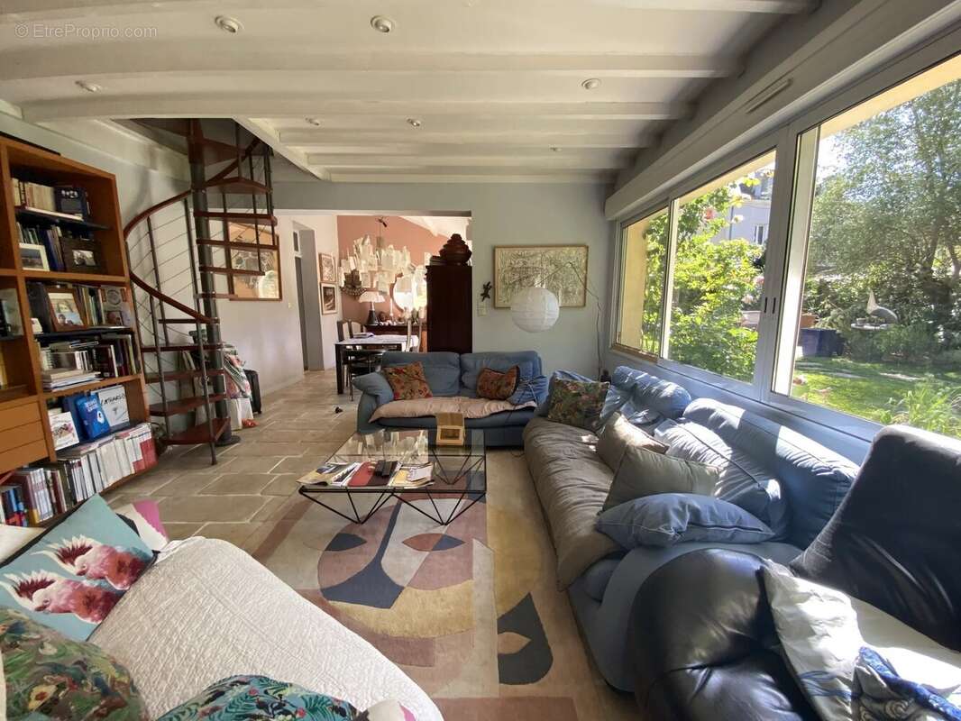 Maison à CHATELLERAULT