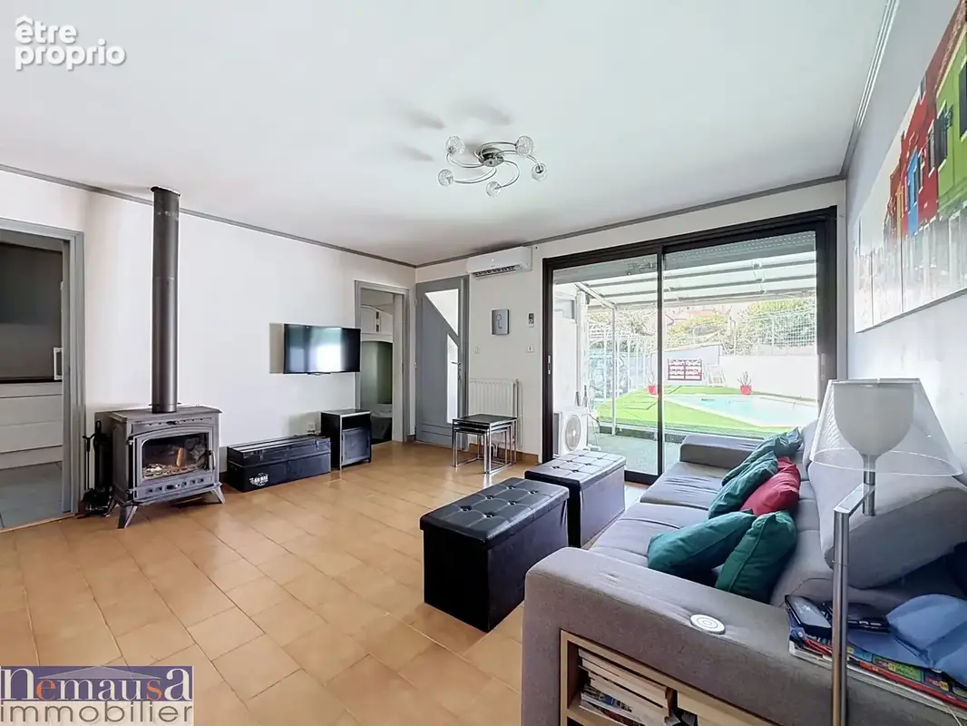 A vendre Maison plain-pied 118 m2 avec piscine et véranda   Nîmes, secteur CHU Carémeau - photo 4