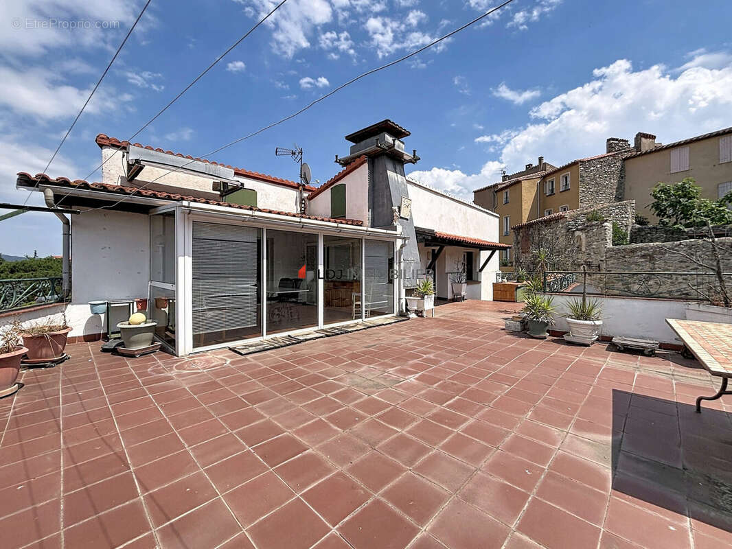 Maison 187 m² à Prades  - photo 4