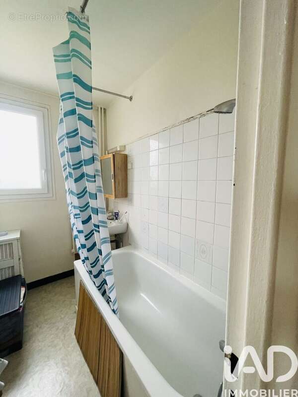 Photo 8 - Appartement à SAINT-ANDRE-LES-VERGERS
