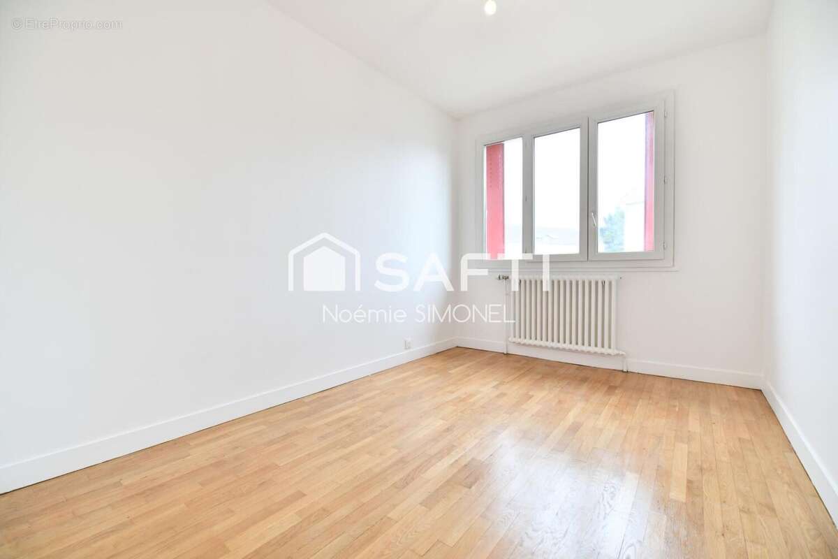 Photo 8 - Maison à MASSY