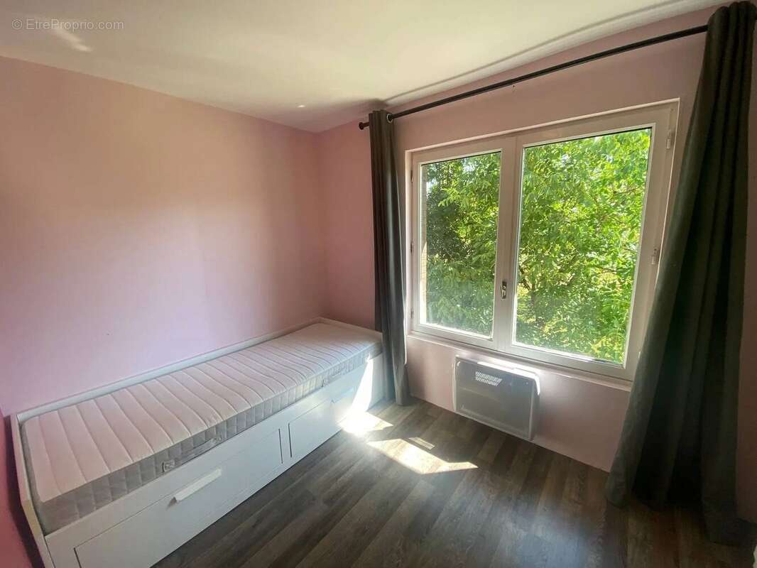 Exclusif, en Bourgogne: Maison rénovée à 10 minutes d'Autun - photo 13