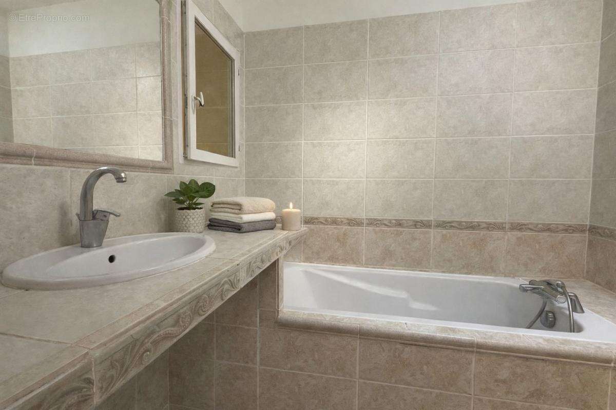 Maison à NIEUL-SUR-MER