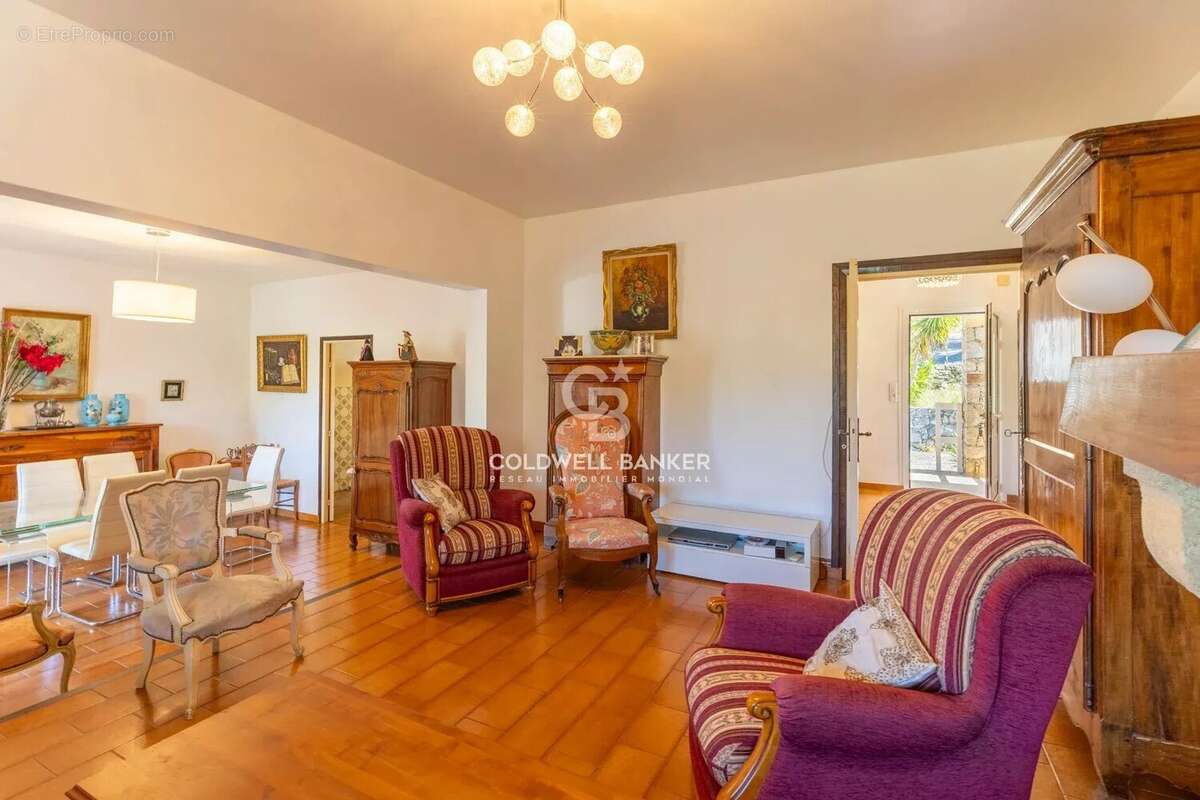 Maison à L'ILE-ROUSSE