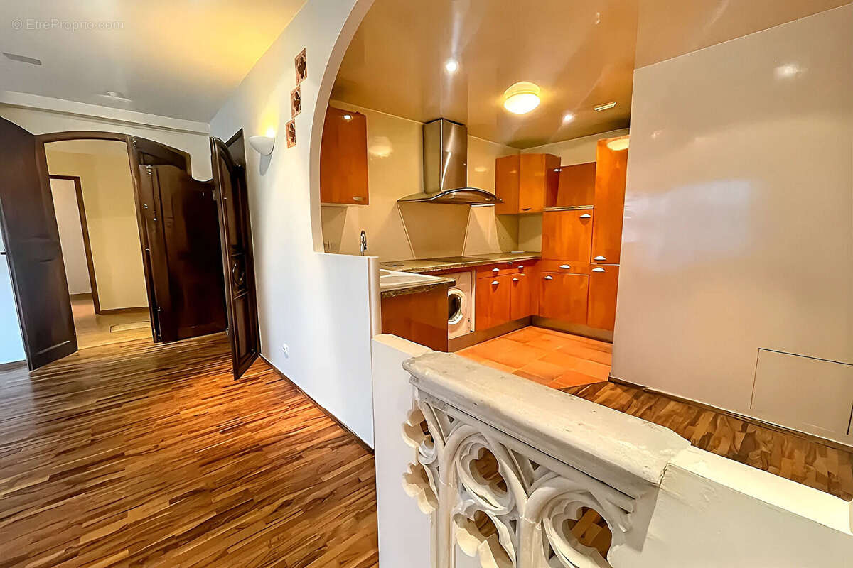 Commerce à IVRY-SUR-SEINE