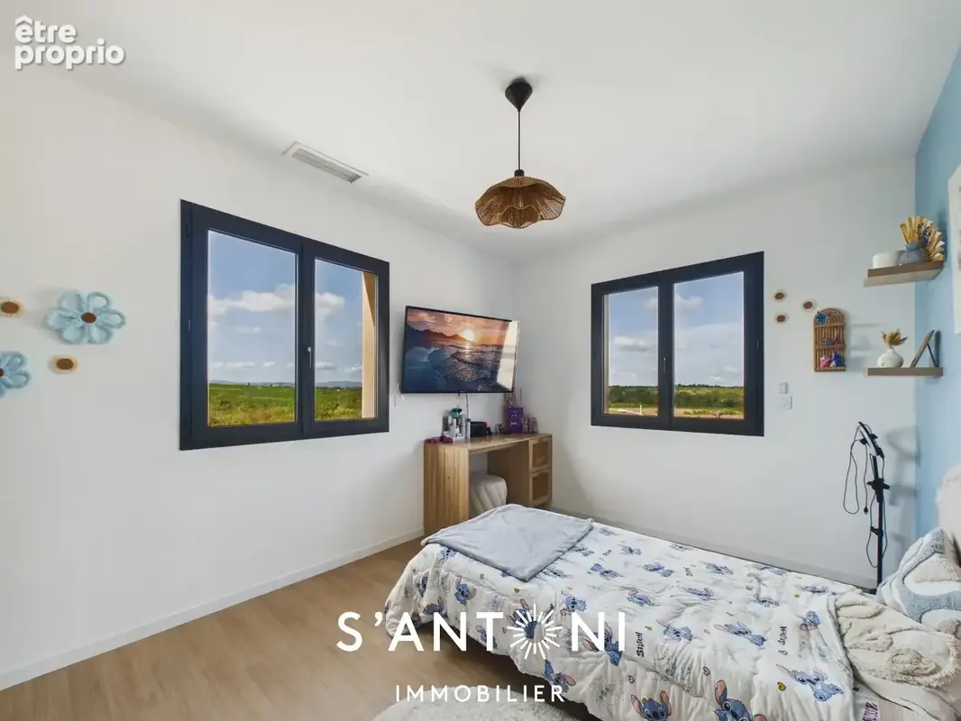 SERVIAN  Villa d'exception contemporaine avec piscine et prestations de prestige - photo 21
