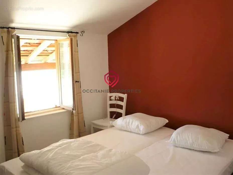 Grande maison familiale avec piscine et belles vues - photo 10