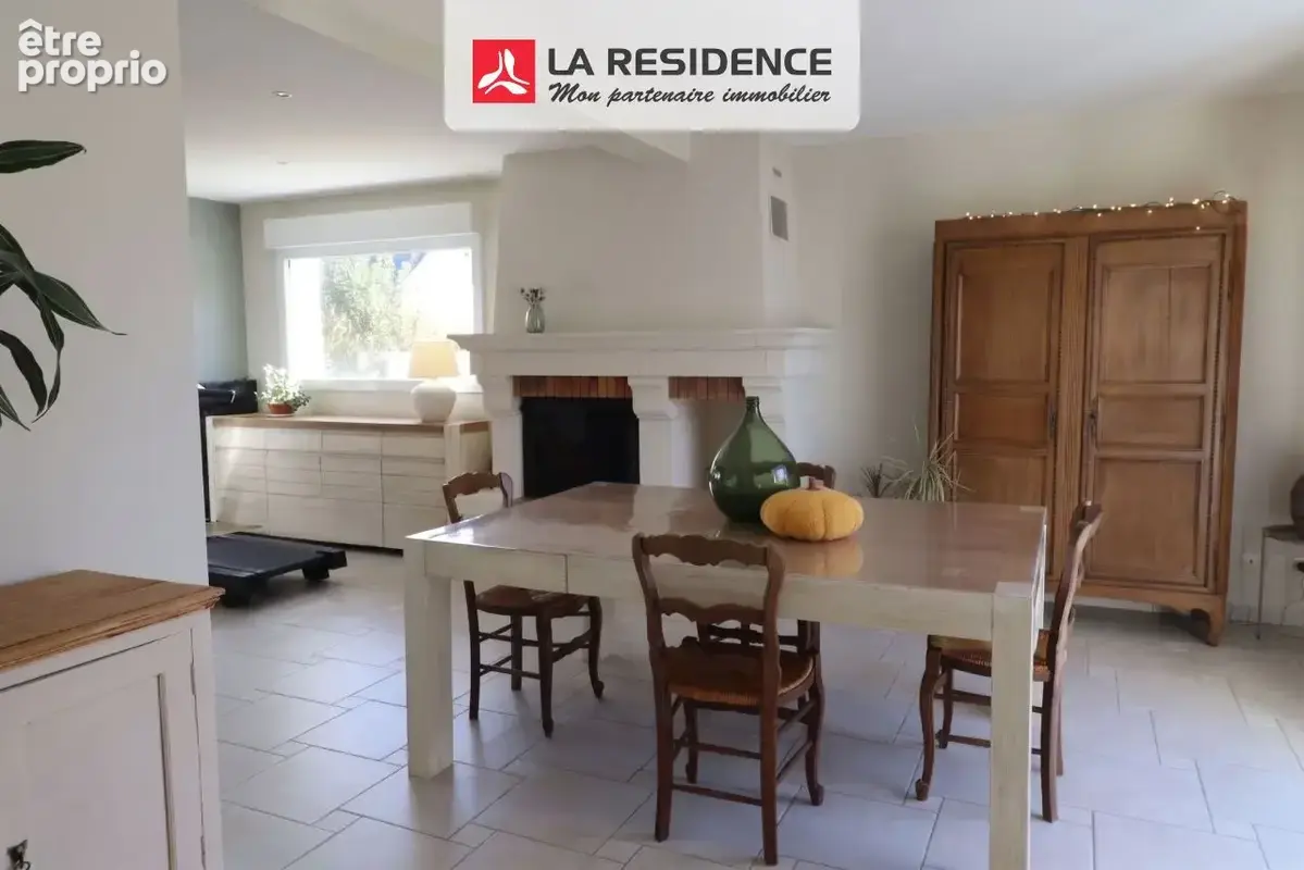 Maison 5 pièces 219 m² à vendre à Civieres (27630) - photo 3