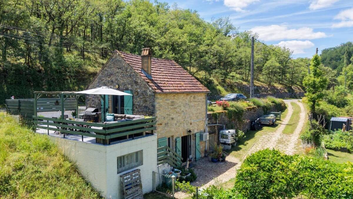 Maison à GOURDON