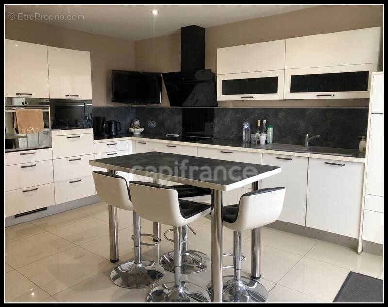 Maison à LA BOUILLE