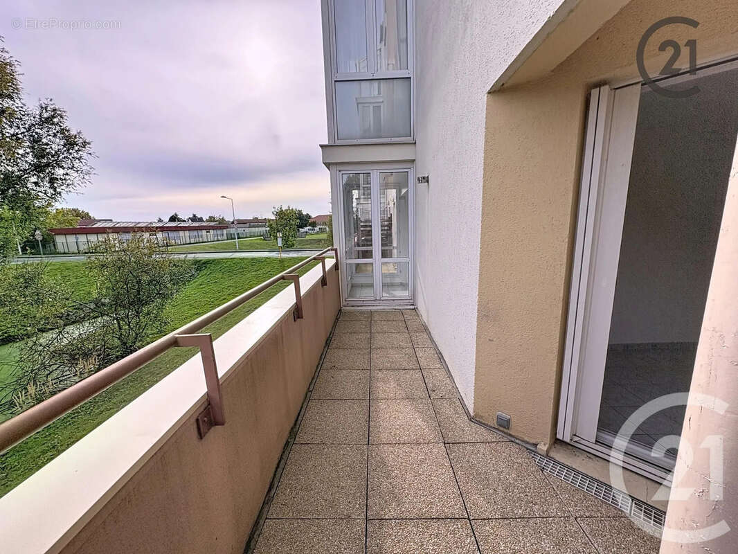 Appartement à MOISSY-CRAMAYEL