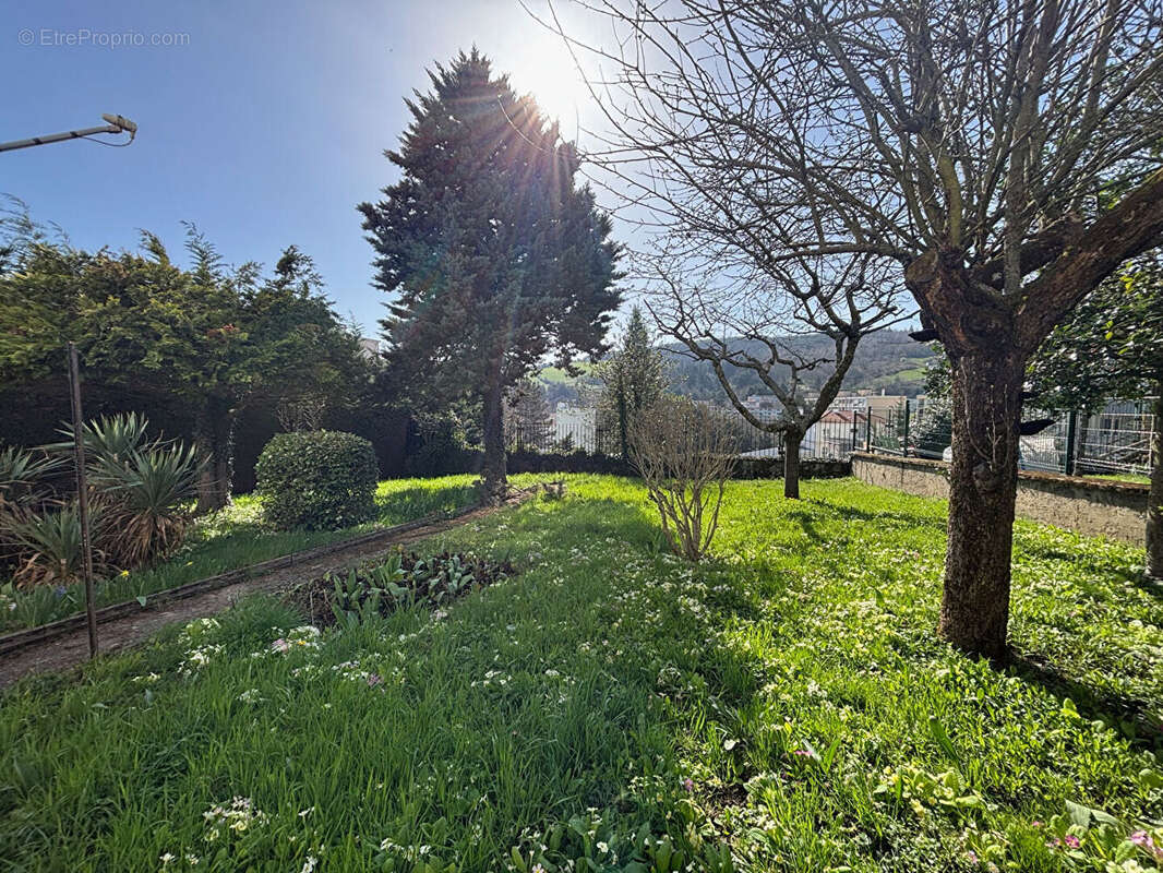 Maison à SAINT-ETIENNE